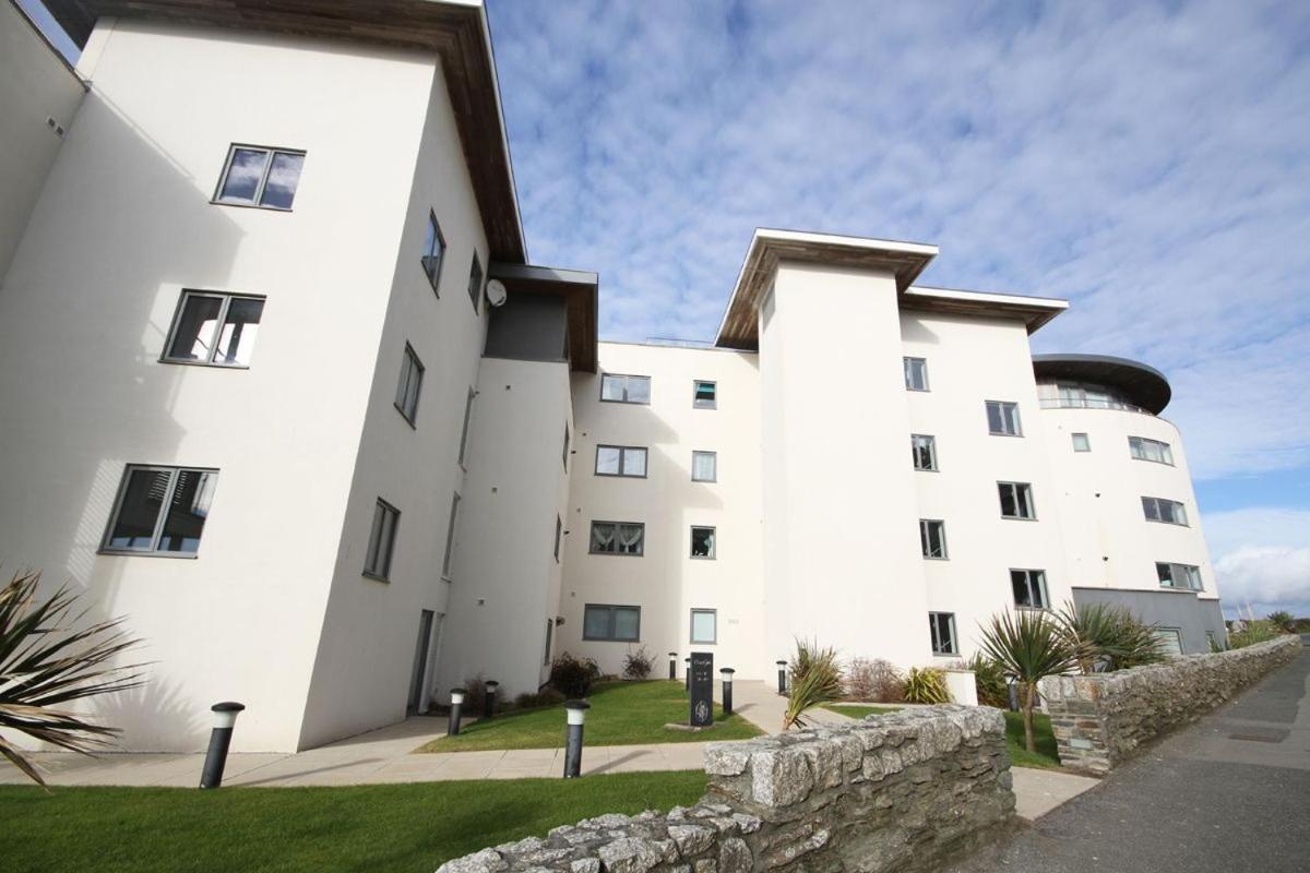 Vila Ocean Gate 24 New Quay Exteriér fotografie