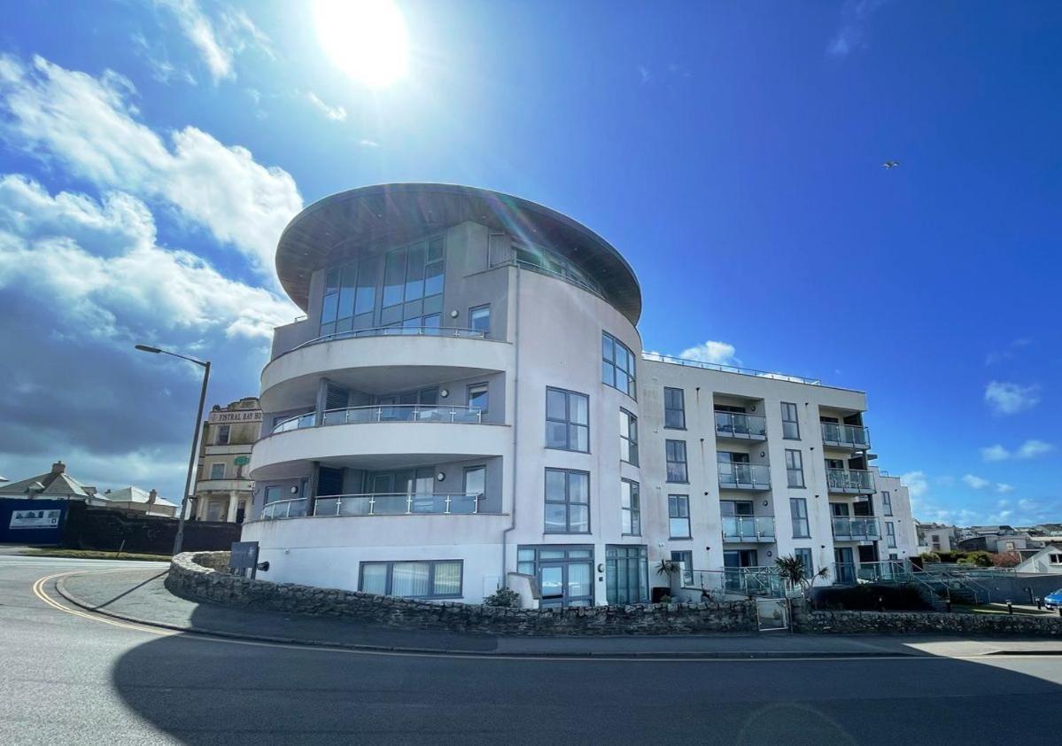 Vila Ocean Gate 24 New Quay Exteriér fotografie