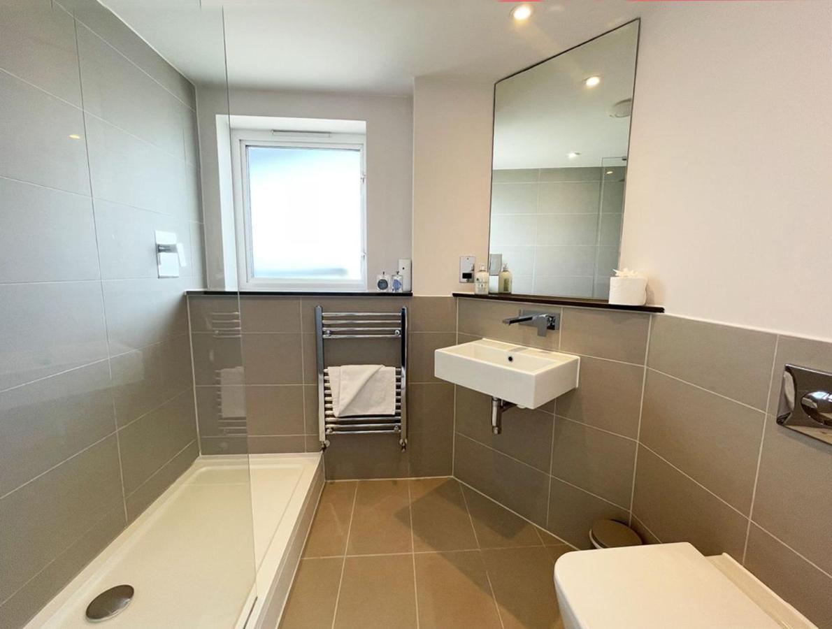 Vila Ocean Gate 24 New Quay Exteriér fotografie